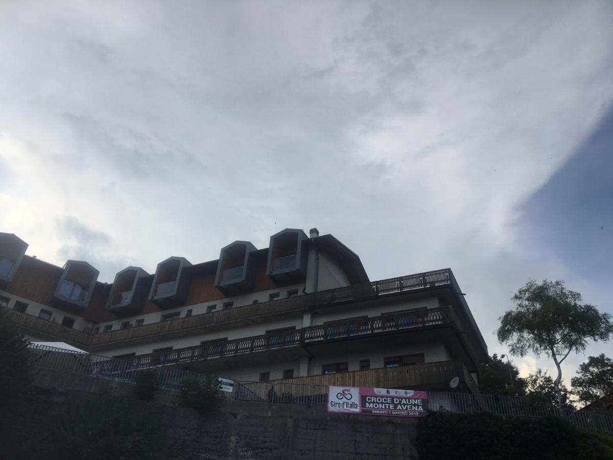 Albergo Croce D'Aune 佩达韦纳 外观 照片